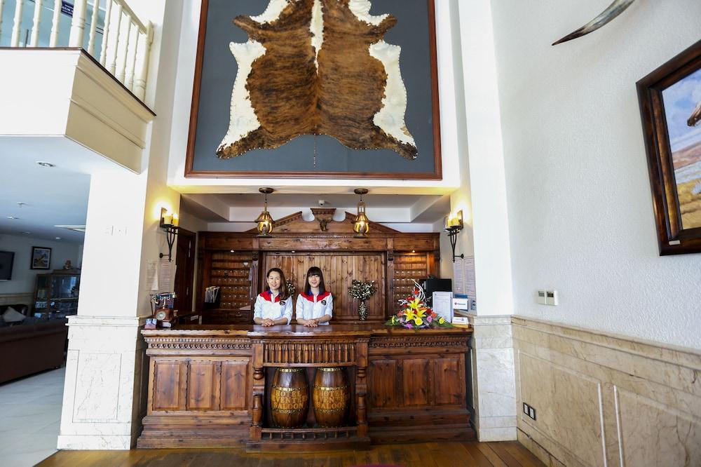 Seventeen Saloon Hotel Đà Nẵng Kültér fotó