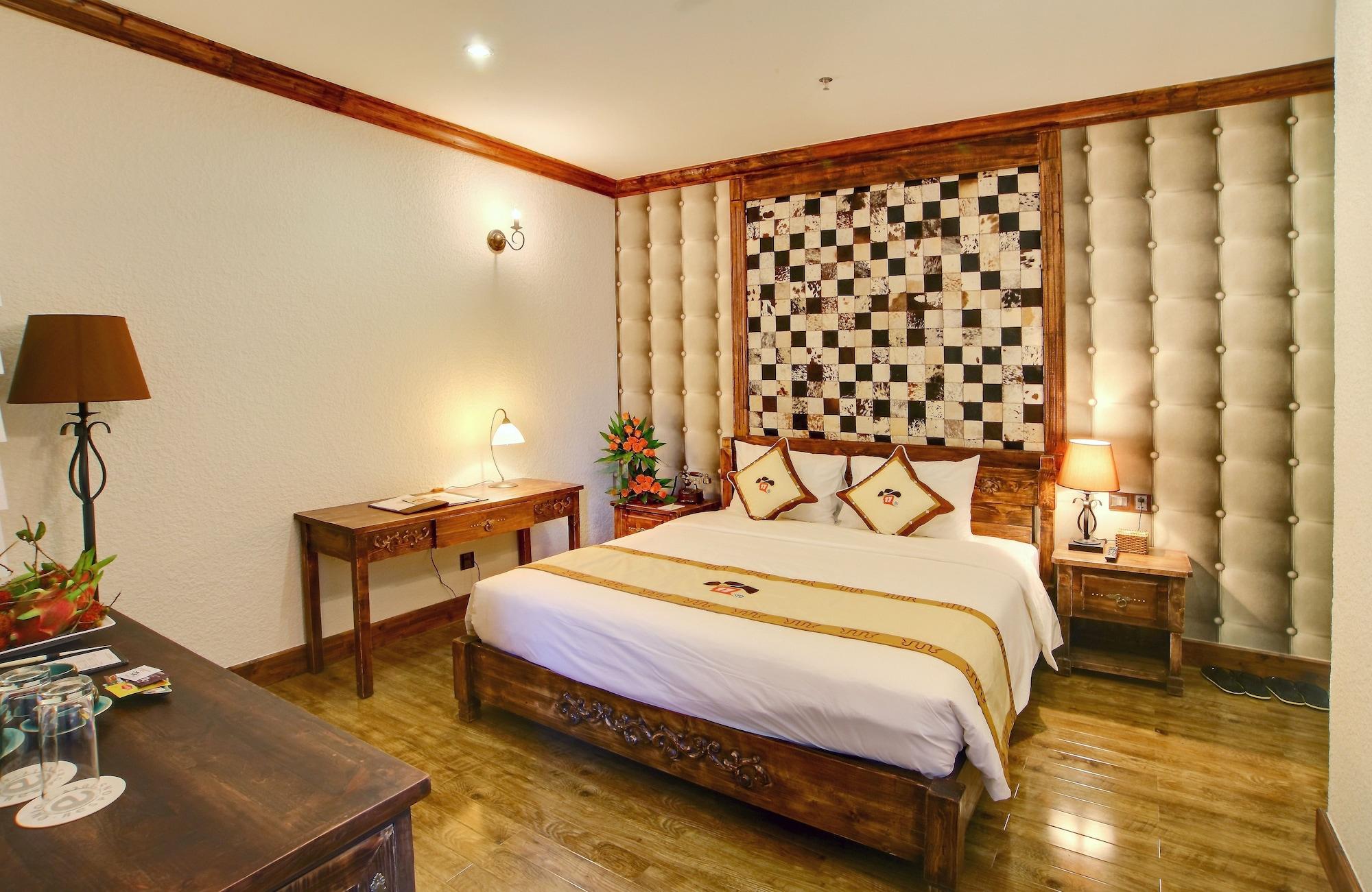Seventeen Saloon Hotel Đà Nẵng Kültér fotó