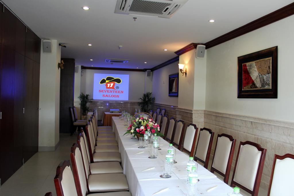 Seventeen Saloon Hotel Đà Nẵng Kültér fotó