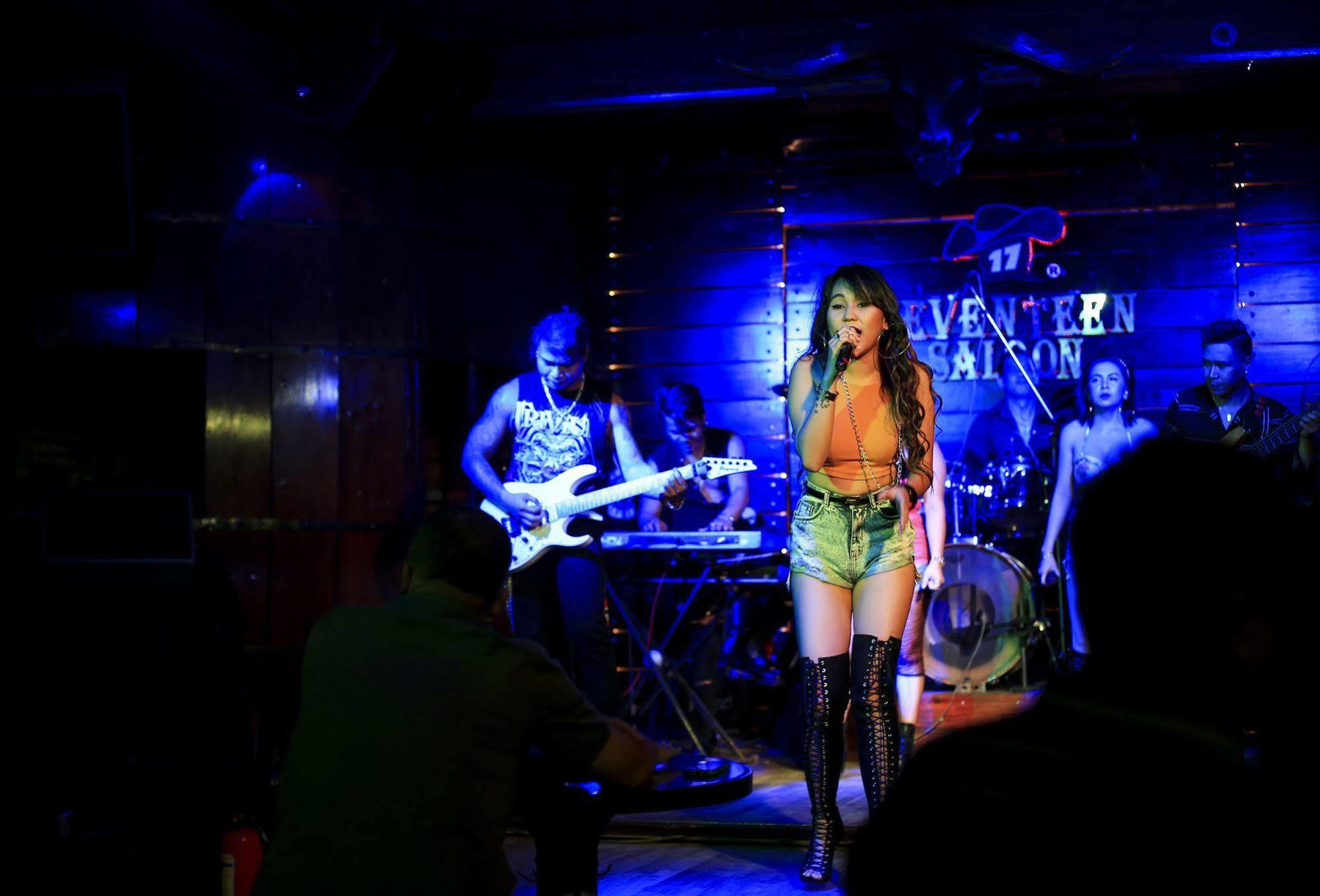 Seventeen Saloon Hotel Đà Nẵng Kültér fotó